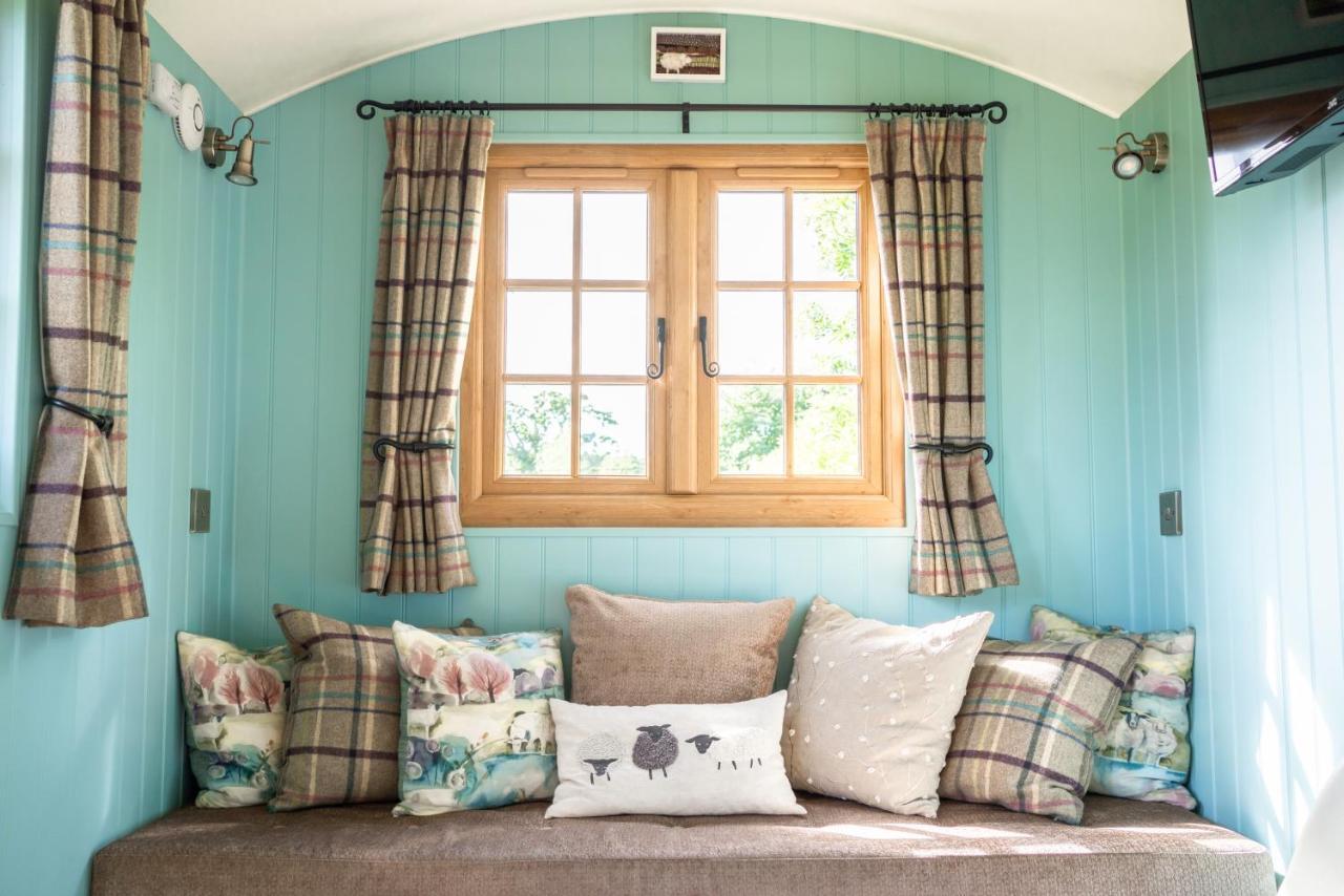 Glamping At South Lytchett Manor Hotell Poole Eksteriør bilde
