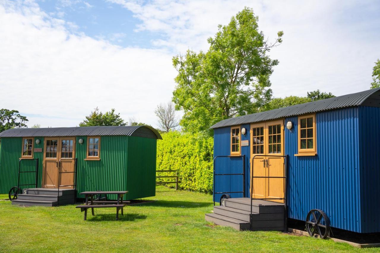 Glamping At South Lytchett Manor Hotell Poole Eksteriør bilde