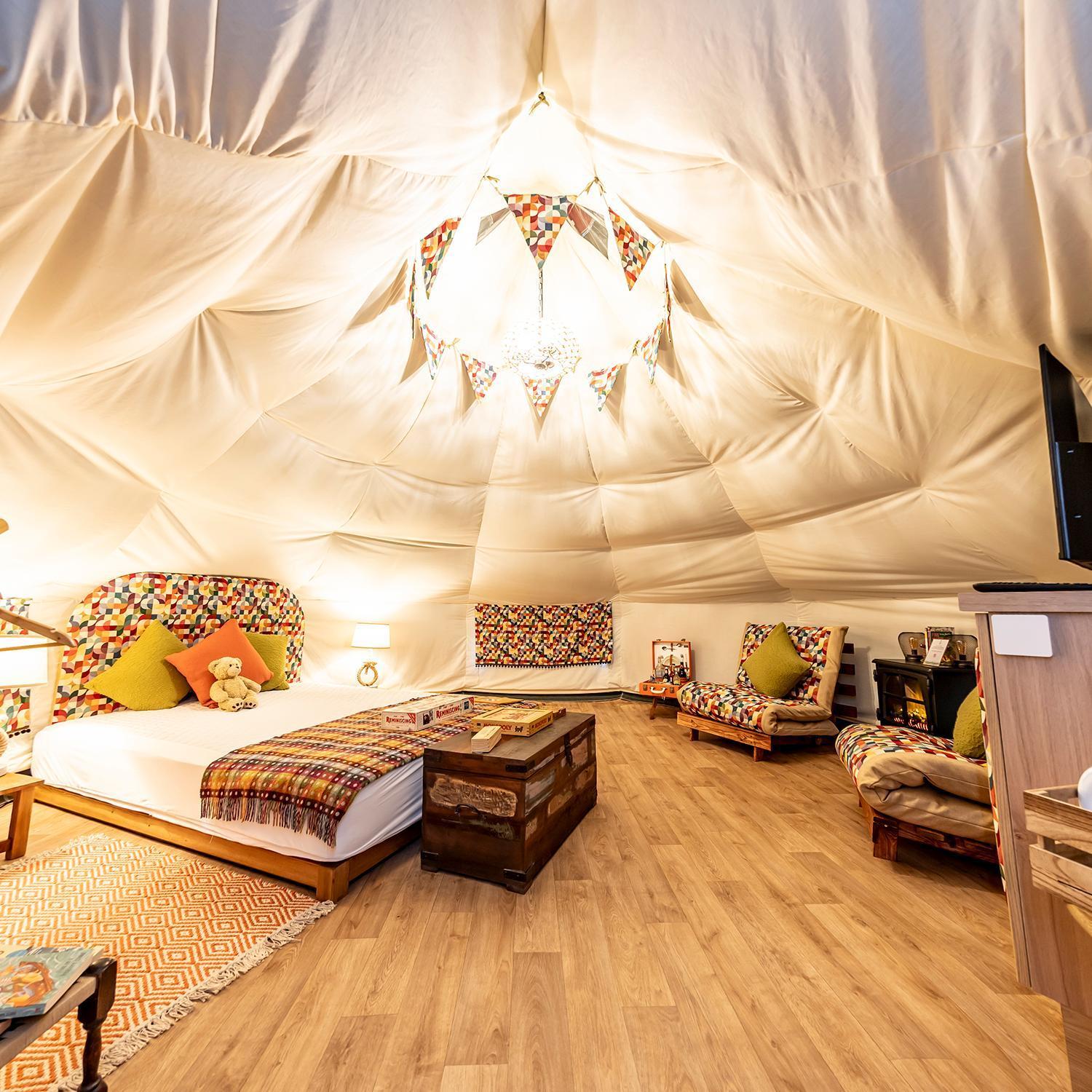 Glamping At South Lytchett Manor Hotell Poole Eksteriør bilde